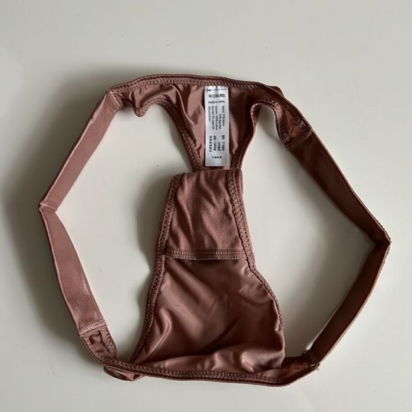 Women's Glitter Straps ( Love) Low Waist Sexy Underwear Thongs Underwear Panty - Picture 4 of 7